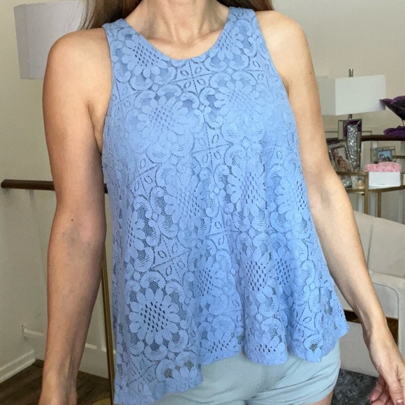 Alya Lace Tank Top Periwinkle Blue Lined Button Back Closure Sleeveless Top L - Picture 3 of 14